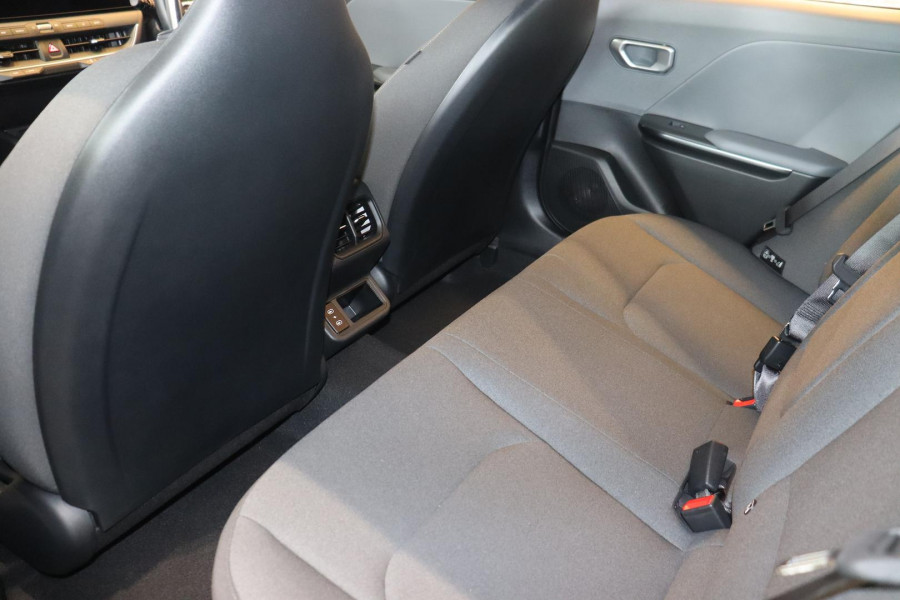 2025 MY26 Kia K4 CL4m S Hatch Image 23