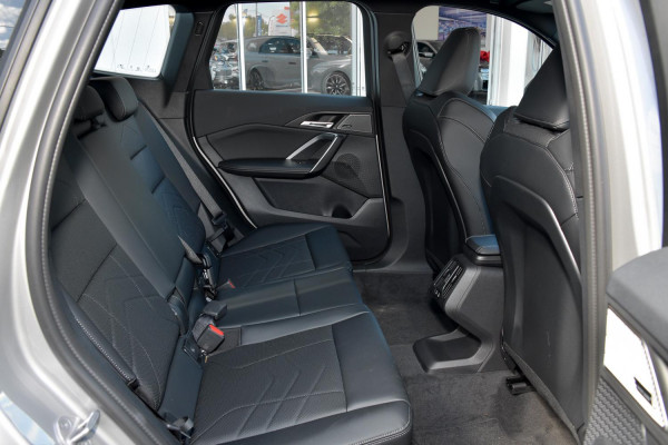 2025 BMW X1 U11 sDrive18i SUV image 5