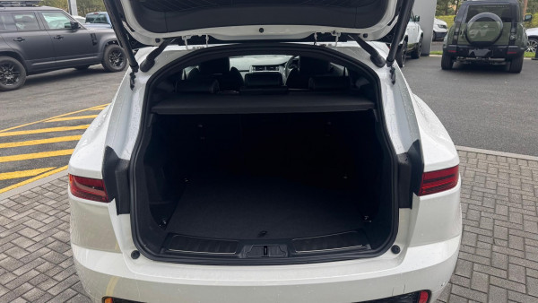 2024 MY24.75 Jaguar E-PACE X540 R-Dynamic SE SUV image 7