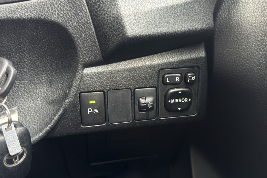 2014 Toyota Corolla ZRE182R Ascent Sedan Image 7