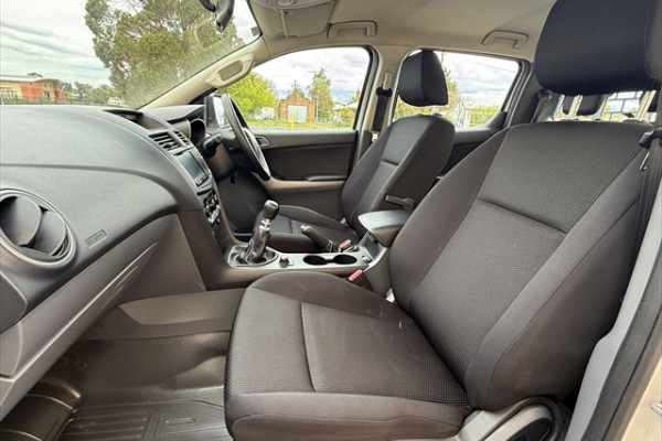 2018 Mazda BT-50 UR XT Cab Chassis Image 14
