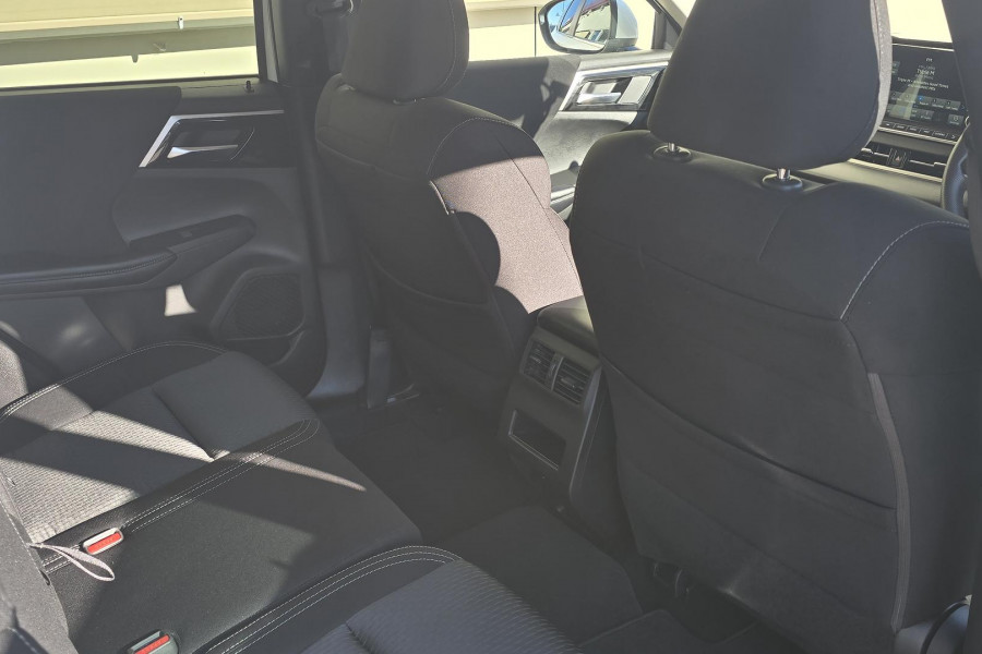 2021 MY22 Mitsubishi Outlander ZM LS SUV Image 12