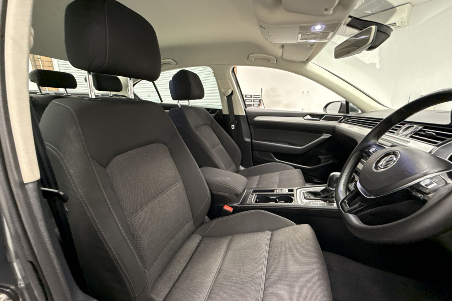 2015 Volkswagen Passat Sedan 132TSI Sedan Image 21