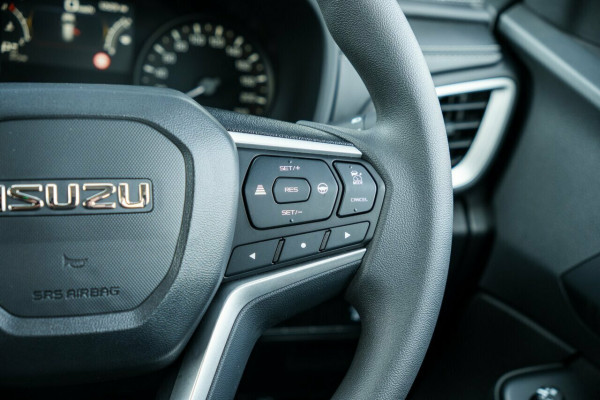 2026 MY25.5 Isuzu MU-X RJ LS-M SUV Image 13