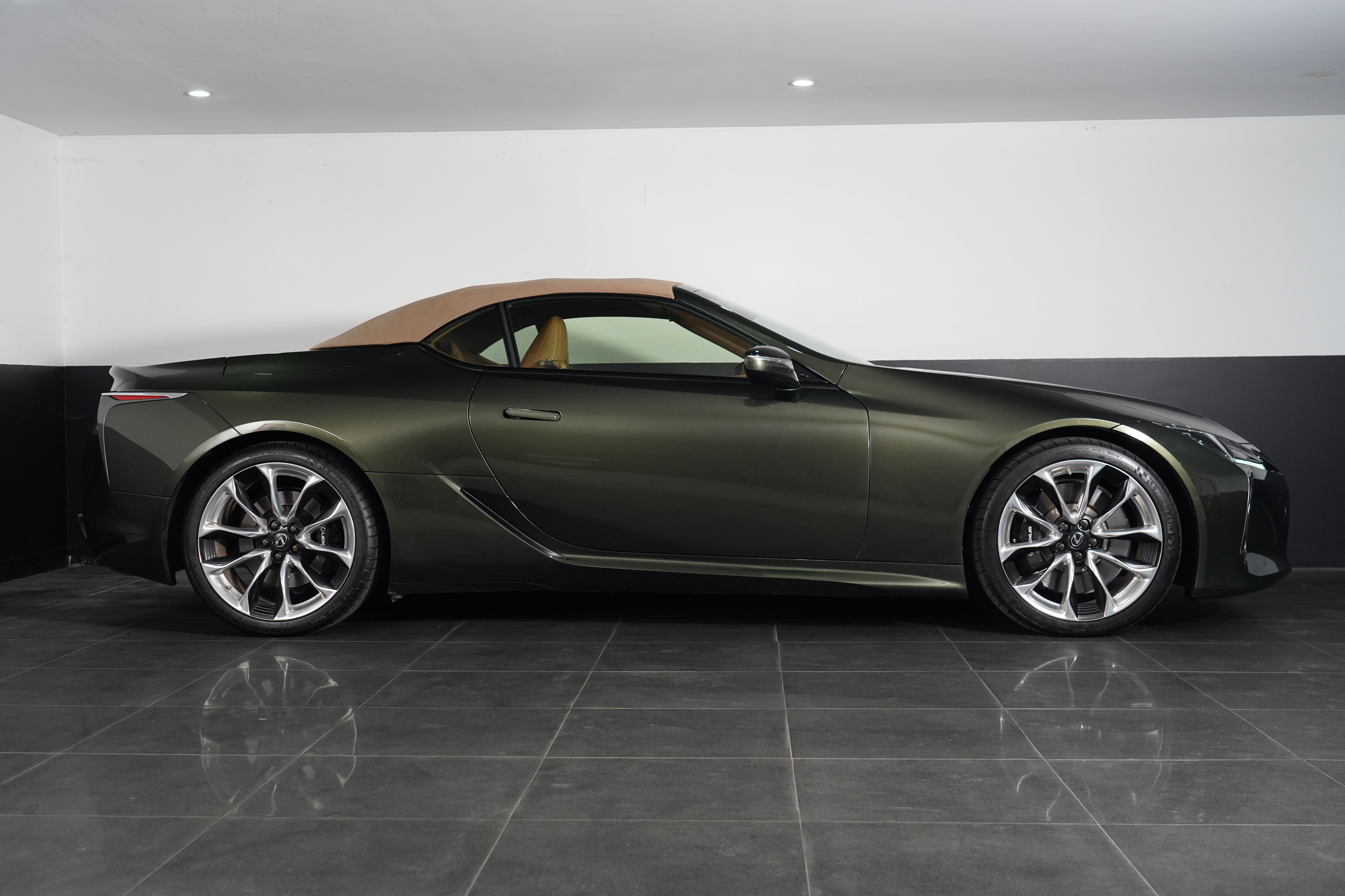 2021 Lexus Lc500 URZ100R Luxury Convertible Convertible Image 12