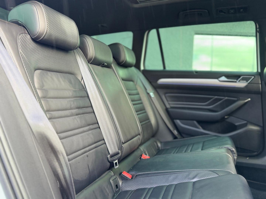 2021 Volkswagen Passat B8 206TSI R-Line Wagon Image 17