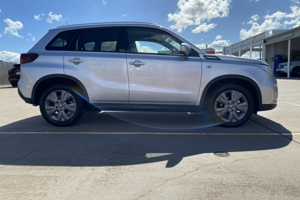 2023 Suzuki Vitara LY Series II  SUV