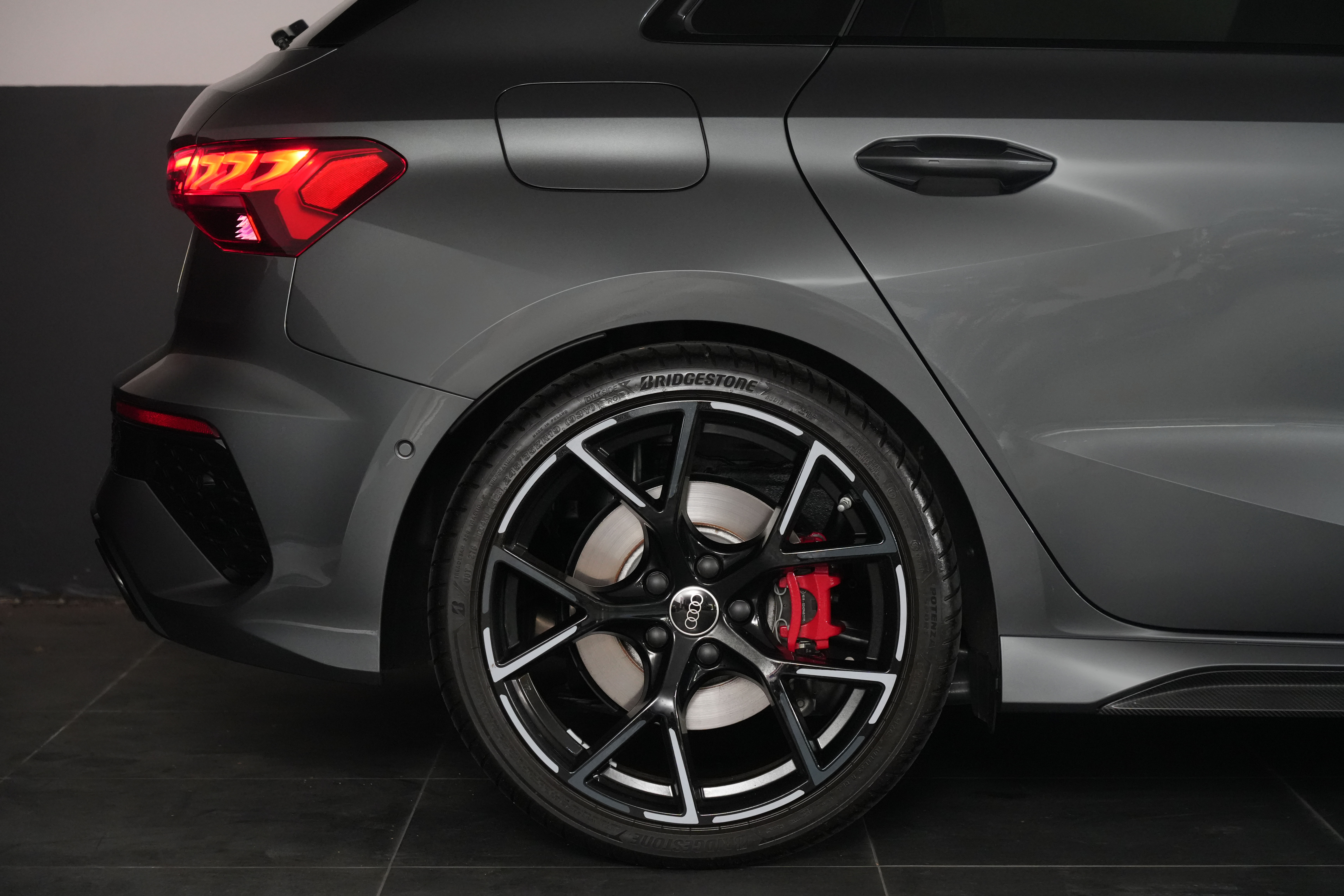 2024 Audi RS 3 Sportback Hatch Image 21