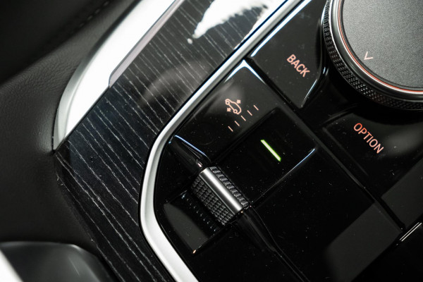 2026 BMW X7 G07 LCI xDrive40d M Sport SUV image 23