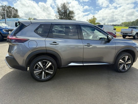 2023 [THIS VEHICLE IS SOLD] image 2