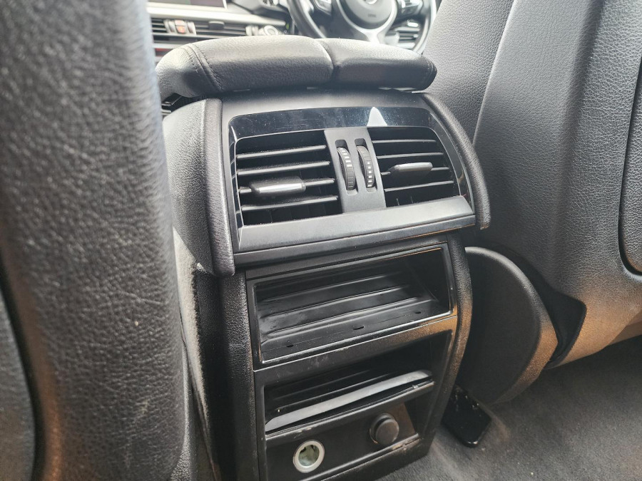 2016 BMW X5 F15 sDrive25d SUV Image 25