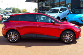 2024 MG MG4 MEH32 Essence 64 Hatch