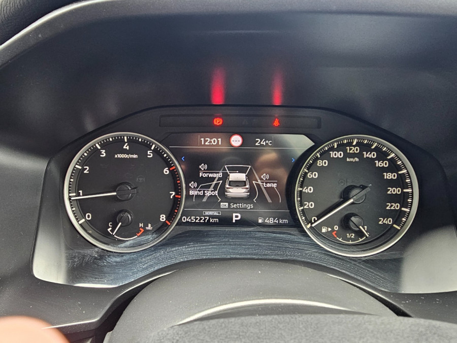 2023 Mitsubishi Outlander ZM LS SUV Image 13