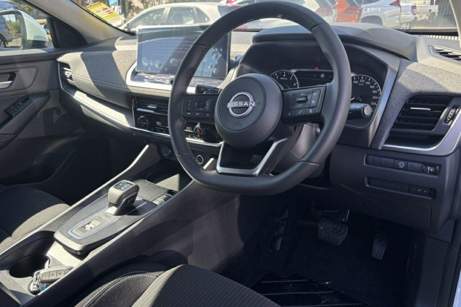 2025 Nissan QASHQAI J12 ST SUV Image 16