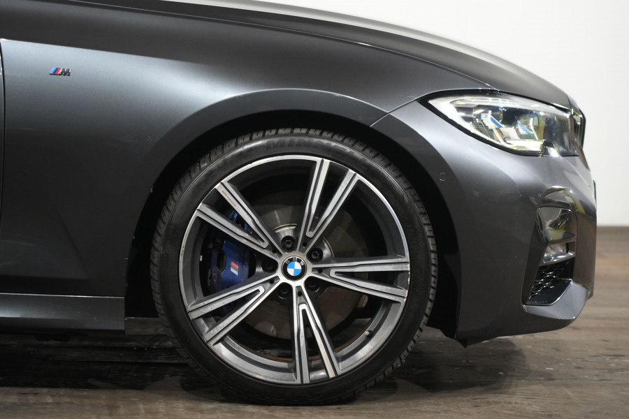2021 BMW 3 Series 30i M Sport Sedan Image 5