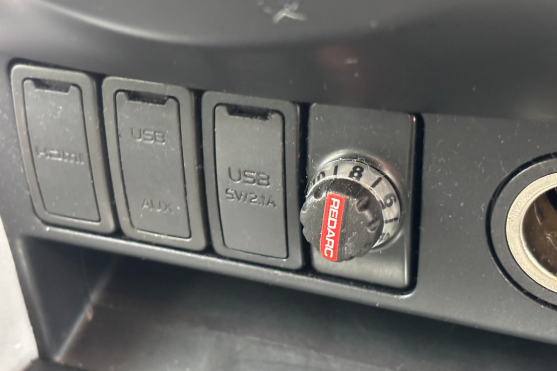 2019 Isuzu MU-X LS-T SUV Image 30