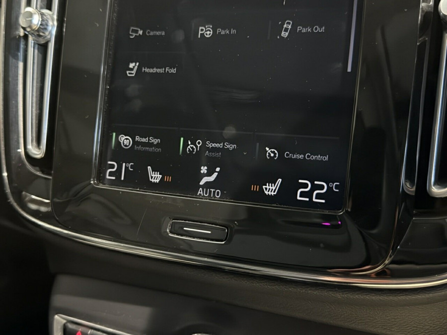 2018 MY19 Volvo XC40 XZ T4 Inscription SUV Image 14