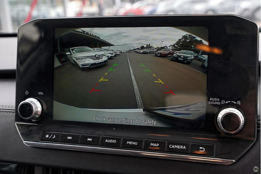 2024 Mitsubishi Outlander ZM LS SUV Image 12