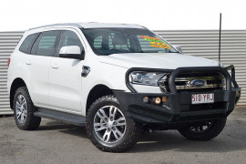 Ford Everest TREND UA