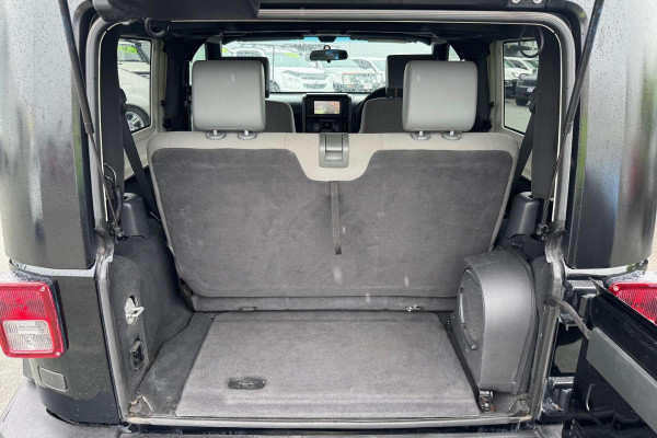 2010 Jeep Wrangler JK Sport SUV Image 13