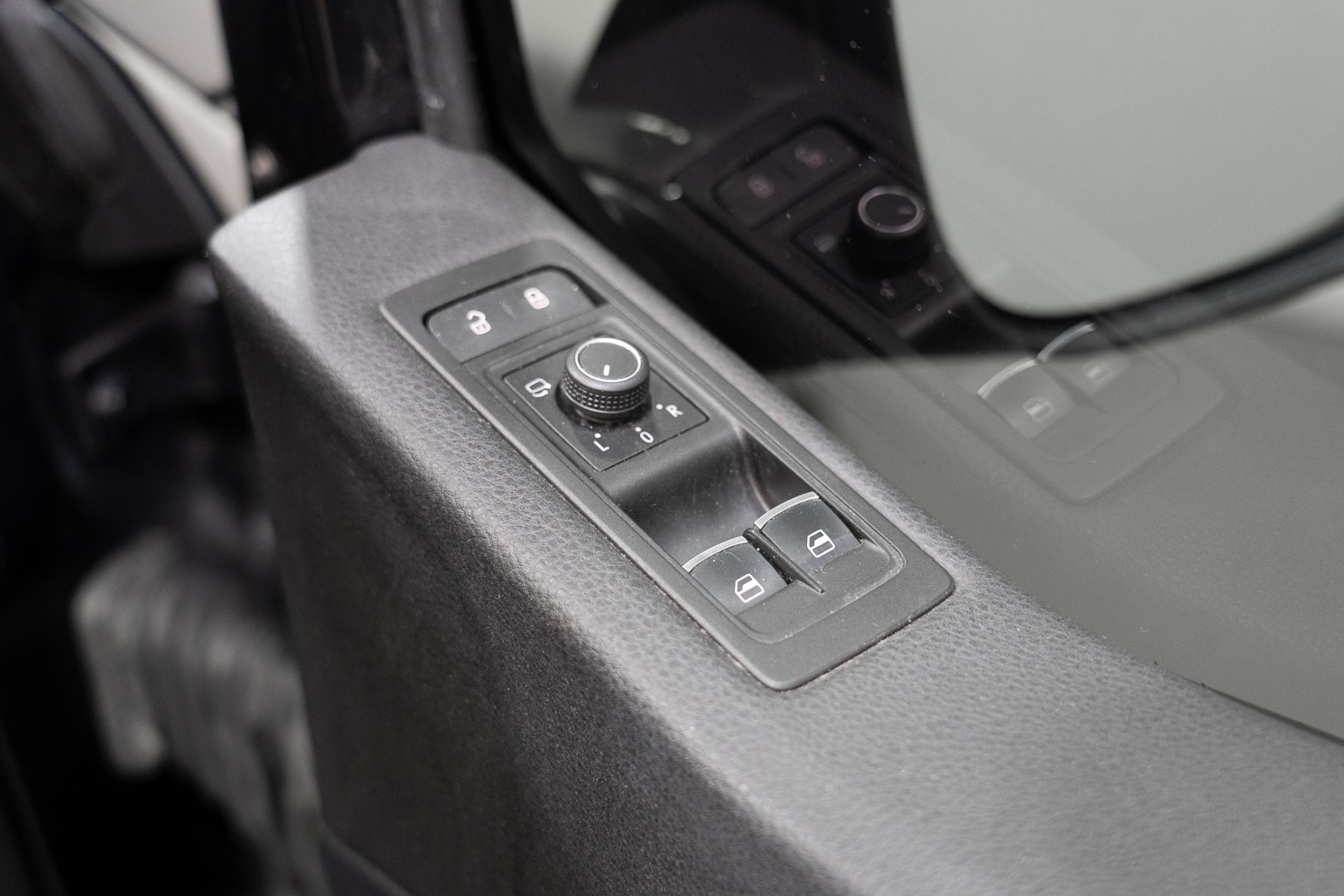 2018 Volkswagen Multivan Comfortline Tdi340 SUV Image 12