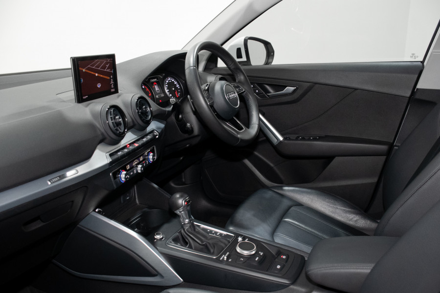 2017 Audi Q2 design SUV