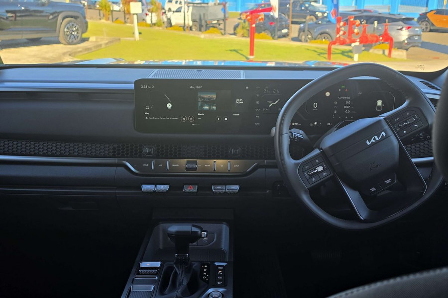 2025 MY26 Kia Tasman TK SX Ute Image 13