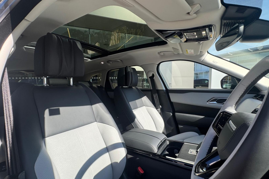 2024 MY25 Land Rover Range Rover Velar L560 P400 Dynamic HSE SUV