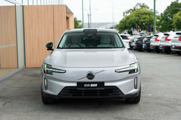 2025 MY26 Volvo ES90  Ultra Single Motor Sedan Image 8