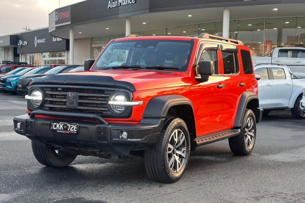 2023 GWM Tank 300 P01 Ultra SUV Image 4