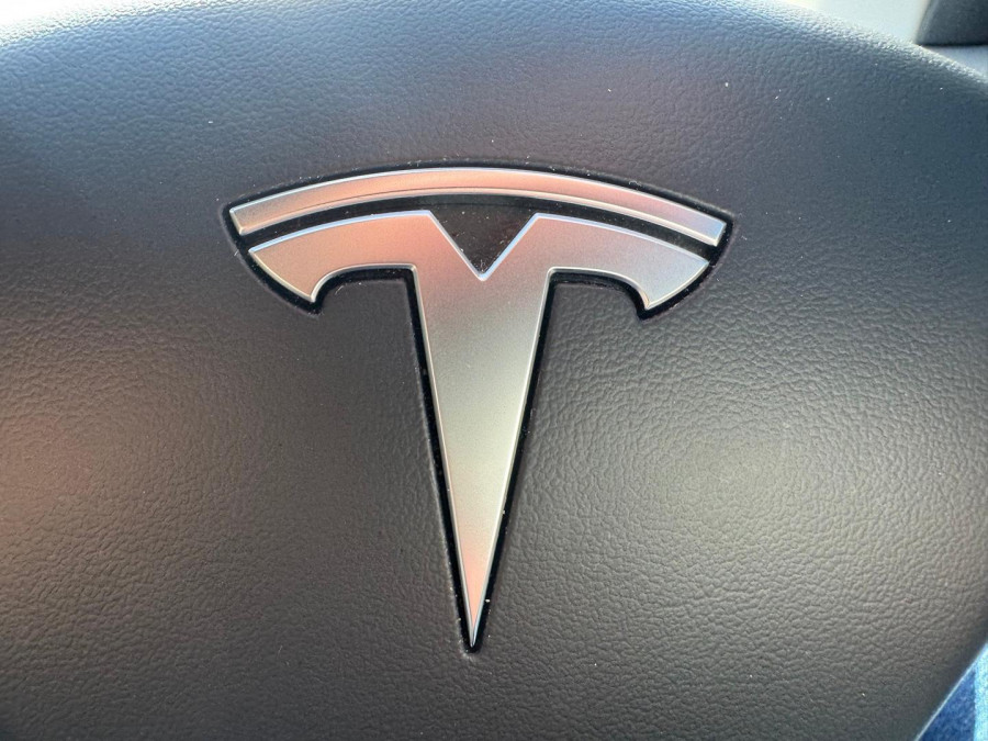 2023 Tesla Model 3  Rear-Wheel Drive Sedan Image 21