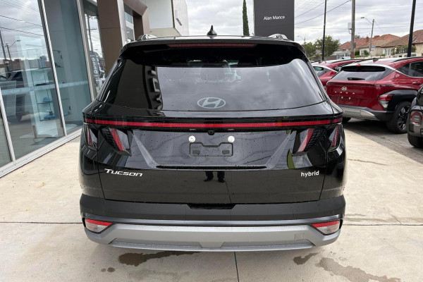 2026 Hyundai Tucson NX4.V4 Hybrid Premium SUV Image 8