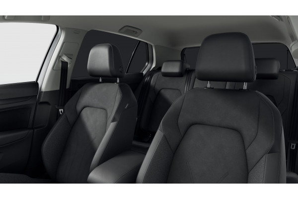 2025 Volkswagen Golf 8.5 110TSI Style Hatch Image 9