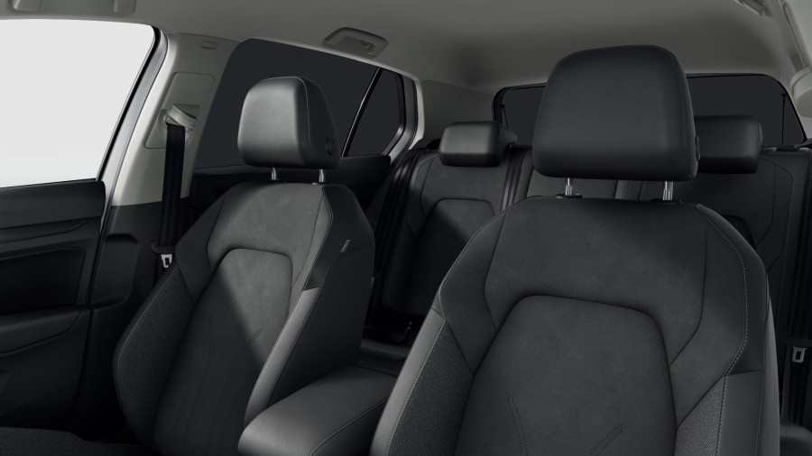2025 Volkswagen Golf 8.5 110TSI Style Hatch Image 9