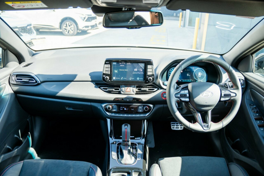 2024 MY25 Hyundai i30 PDe.V6  N Line Hatch Image 17