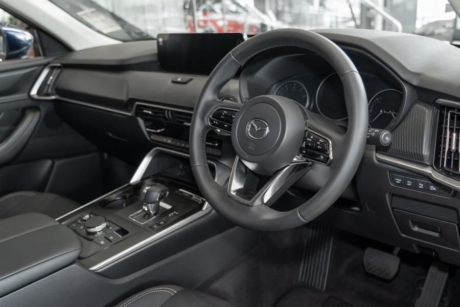 2024 Mazda CX-80 KL G40e Pure SUV Image 5