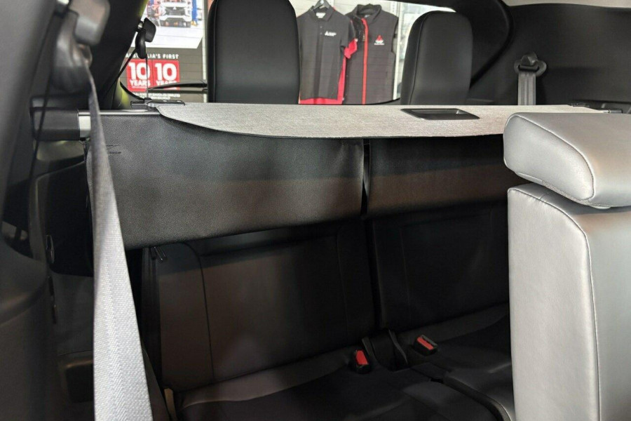 2024 Mitsubishi Outlander ZM Aspire SUV Image 12
