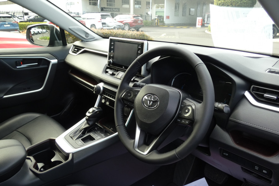 2020 Toyota RAV4 AXAH52R CRUISER 2WD HYBRID SUV Image 13