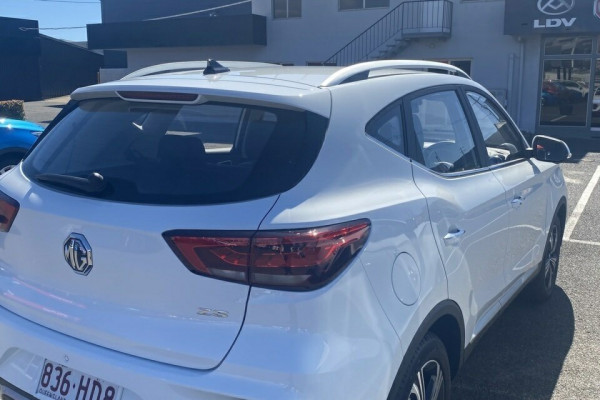 2023 MY22 MG ZST AZS1 Vibe SUV Image 4