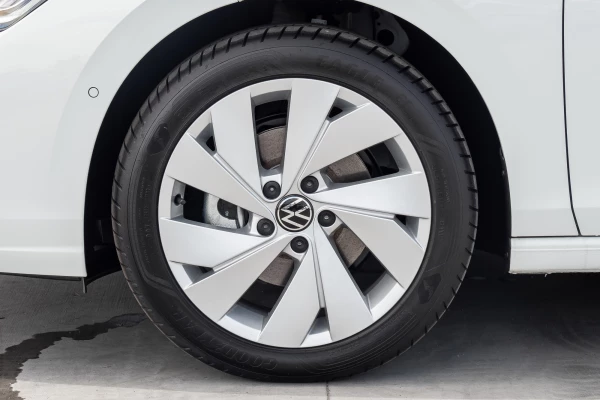 2026 Volkswagen Golf 8.5 110TSI Life Hatch Image 21
