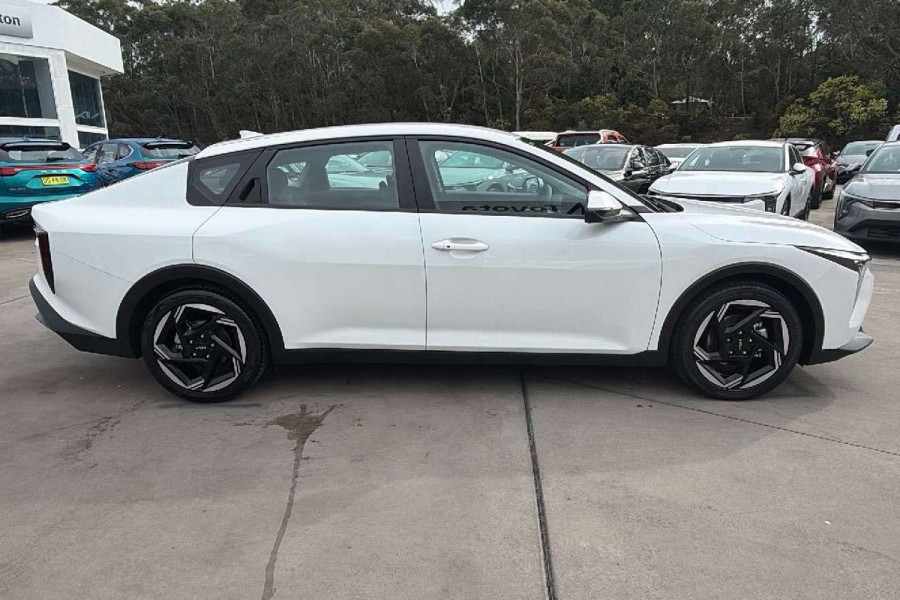 2025 Kia K4 CL4m Sport Sedan Image 4