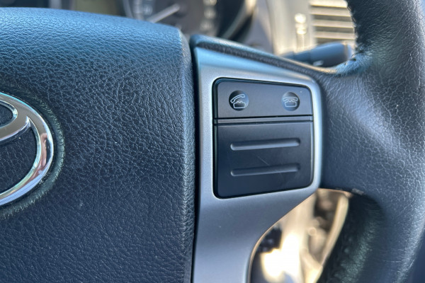 2016 Toyota LandCruiser Prado GDJ150R GXL SUV Image 42