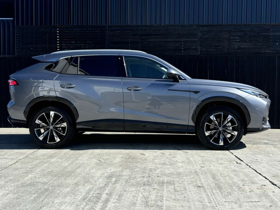 2026 MG HS Essence SUV Image 2