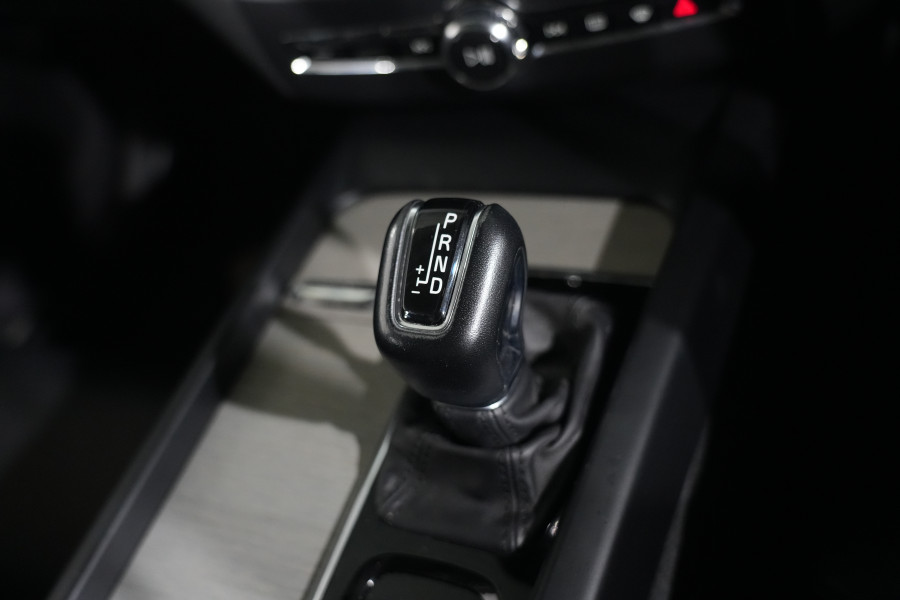 2020 Volvo XC60 UZ D4 Inscription SUV Image 18