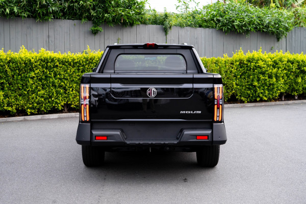2026 MG U9 Explore Pro Ute Image 5