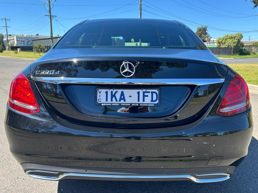 2017 Mercedes-Benz C-Class W205 C220 CDI Sports Sedan Image 9