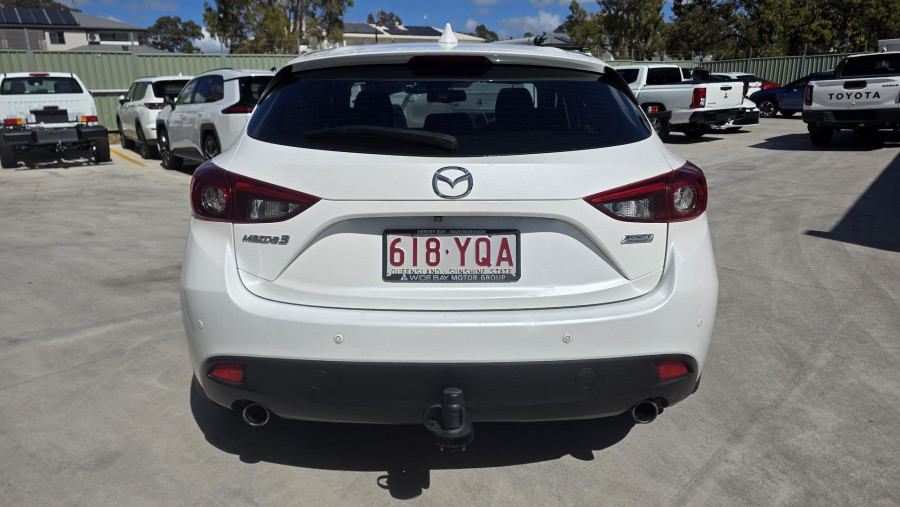 2015 Mazda 3 BM5438 SP25 Hatch Image 4