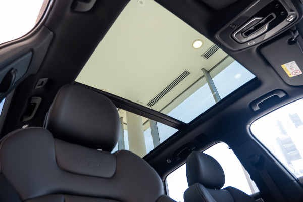 2025 Audi Q7 4M 50 TDI S line SUV image 15