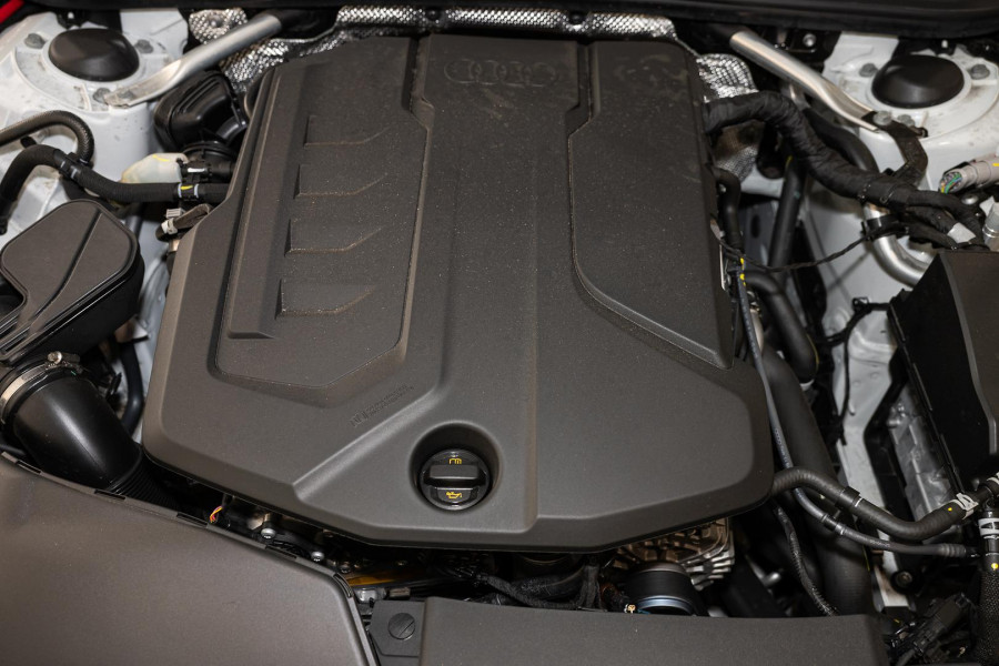 2025 Audi A5 B10 TFSI 150kW S line Sedan