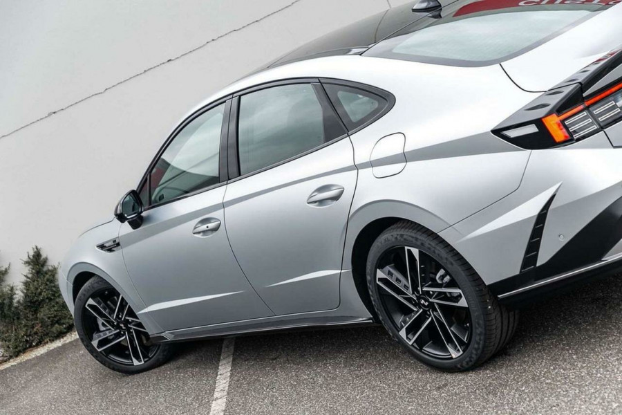 2026 Hyundai Sonata DN8.V4 N Line Sedan Image 7